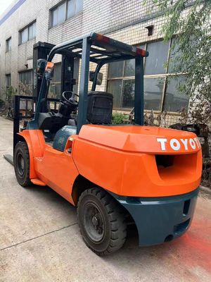 High Quality New Toyota Forklift With A Capacity Of 5 Tons Imported From Japan