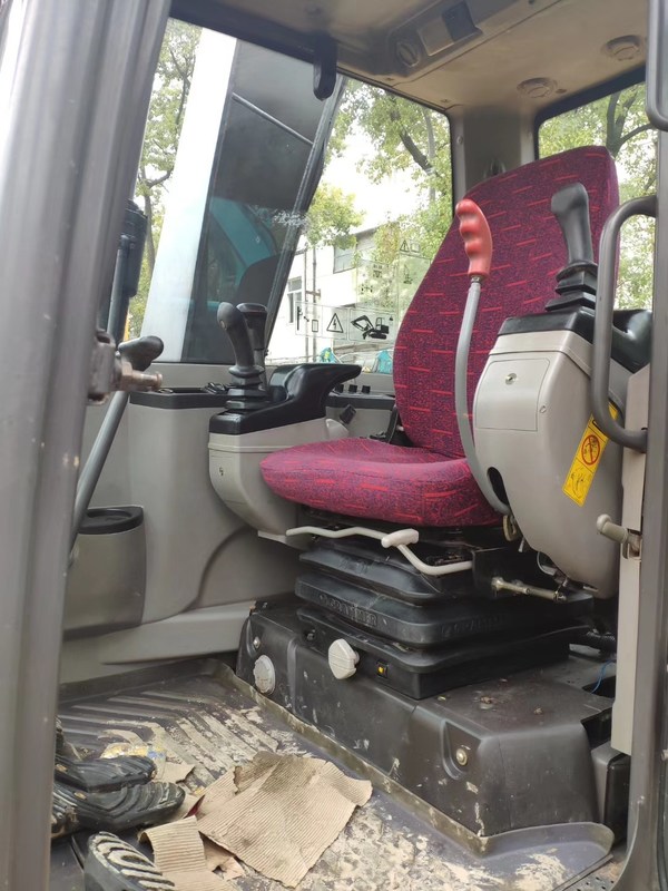 Χρησιμοποιημένος εξορυκτής 8 τόνων Volvo καλά συντηρημένος διαθέσιμος σήμερα σε έκπτωση