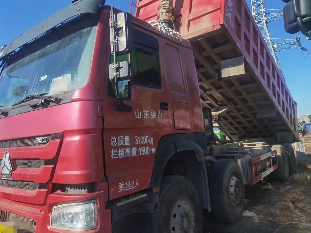 SINOTRUK Used Dump Truck 380 hp Promotional HOWO Dump Truck Mining Truck Camion Benne 12 Wheel 30 Tons Dumper
